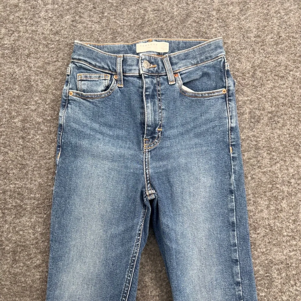 Topshop Jamie High Rise Skinny Jeans Medium Wash Distressed Hem W25 L32‎ Blue